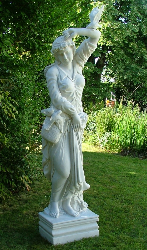 Warrior - Garden Ornament MELANIE WHITE Colour 118cm - Warrior ...